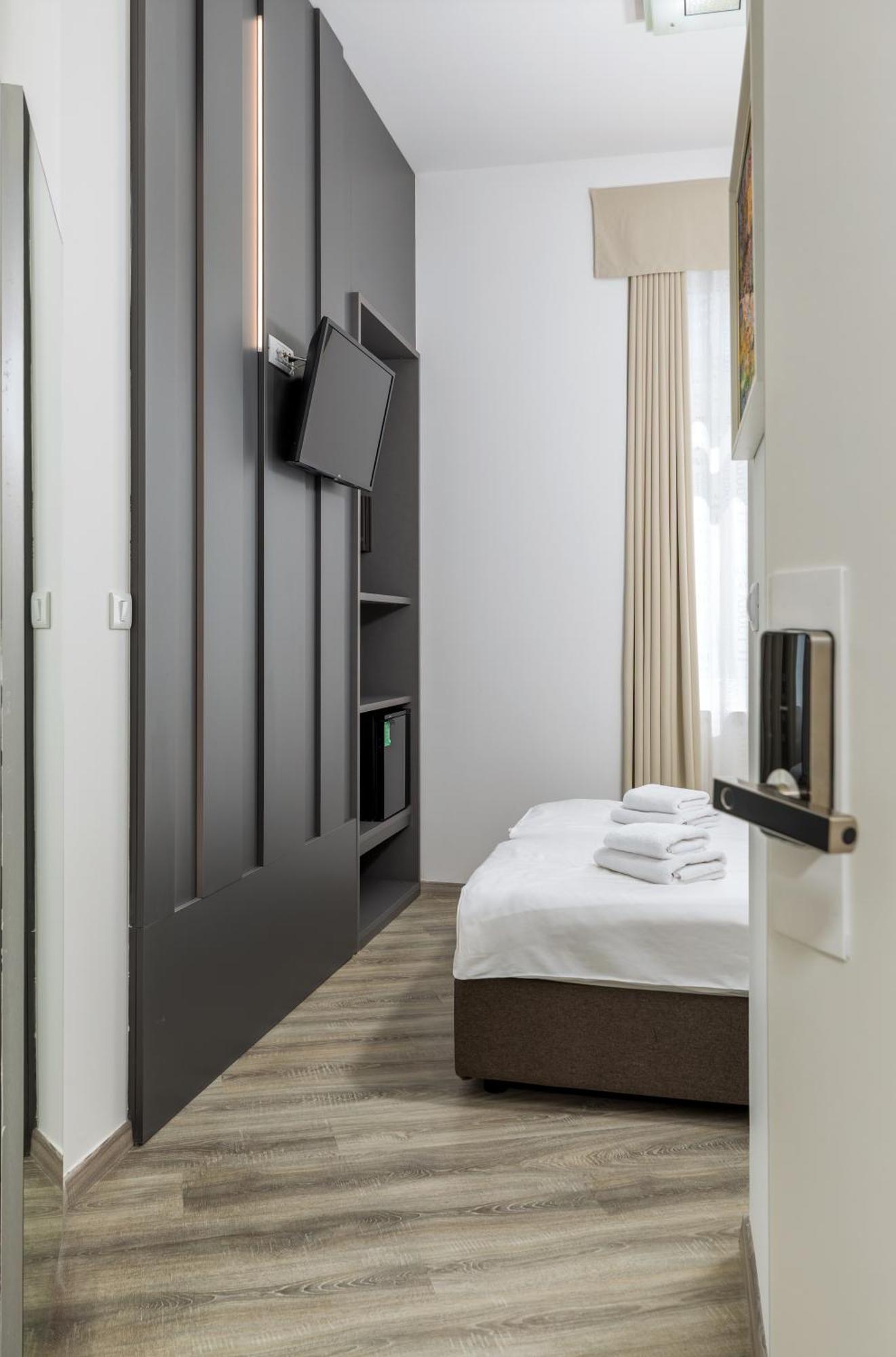 Boutique Suites Joyce Pula Exterior foto