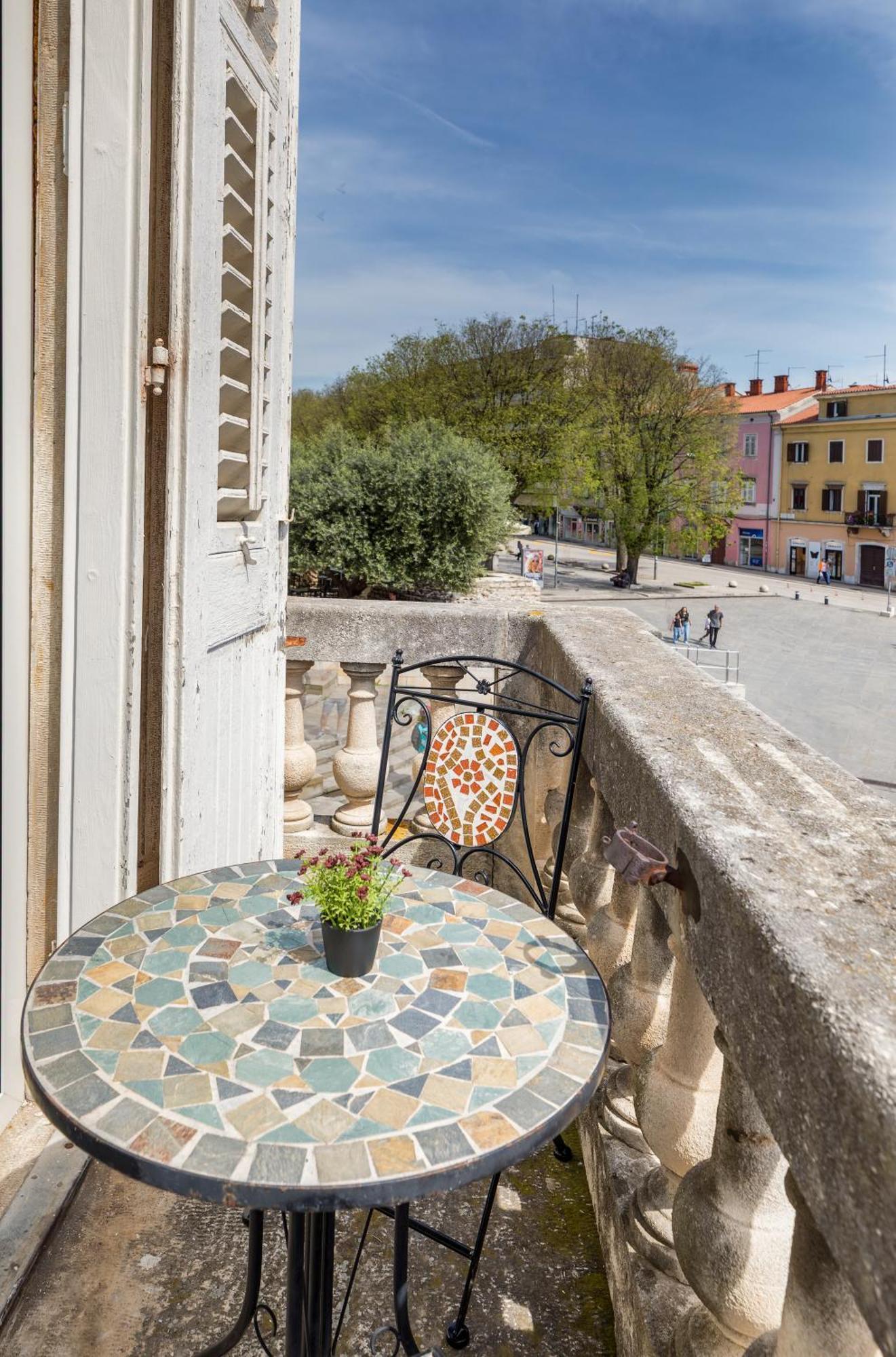 Boutique Suites Joyce Pula Exterior foto