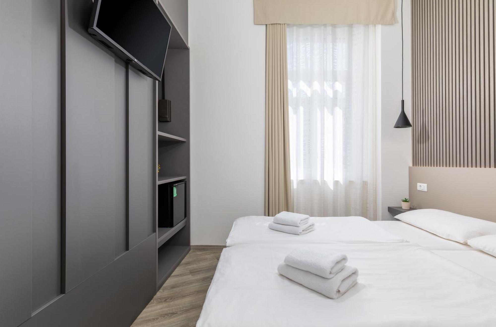 Boutique Suites Joyce Pula Exterior foto